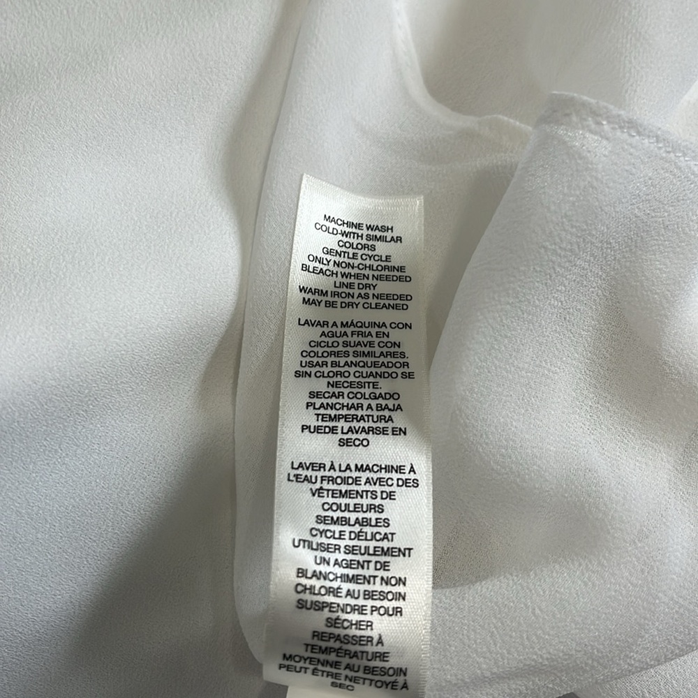 White House Black Market WHBM White Embroidered Off Shoulder Blouse Size Medium - Picture 12 of 14